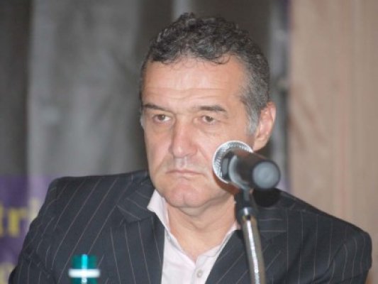 Gigi Becali, liber să-şi vadă familia într-o 